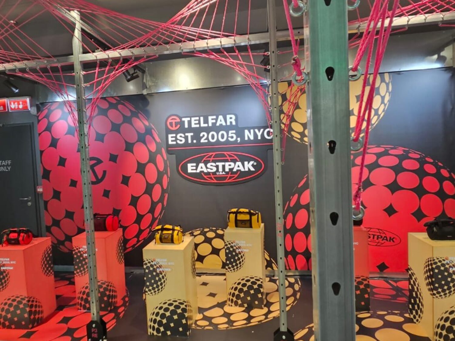 Eastpak Wow - www.somosbig.es