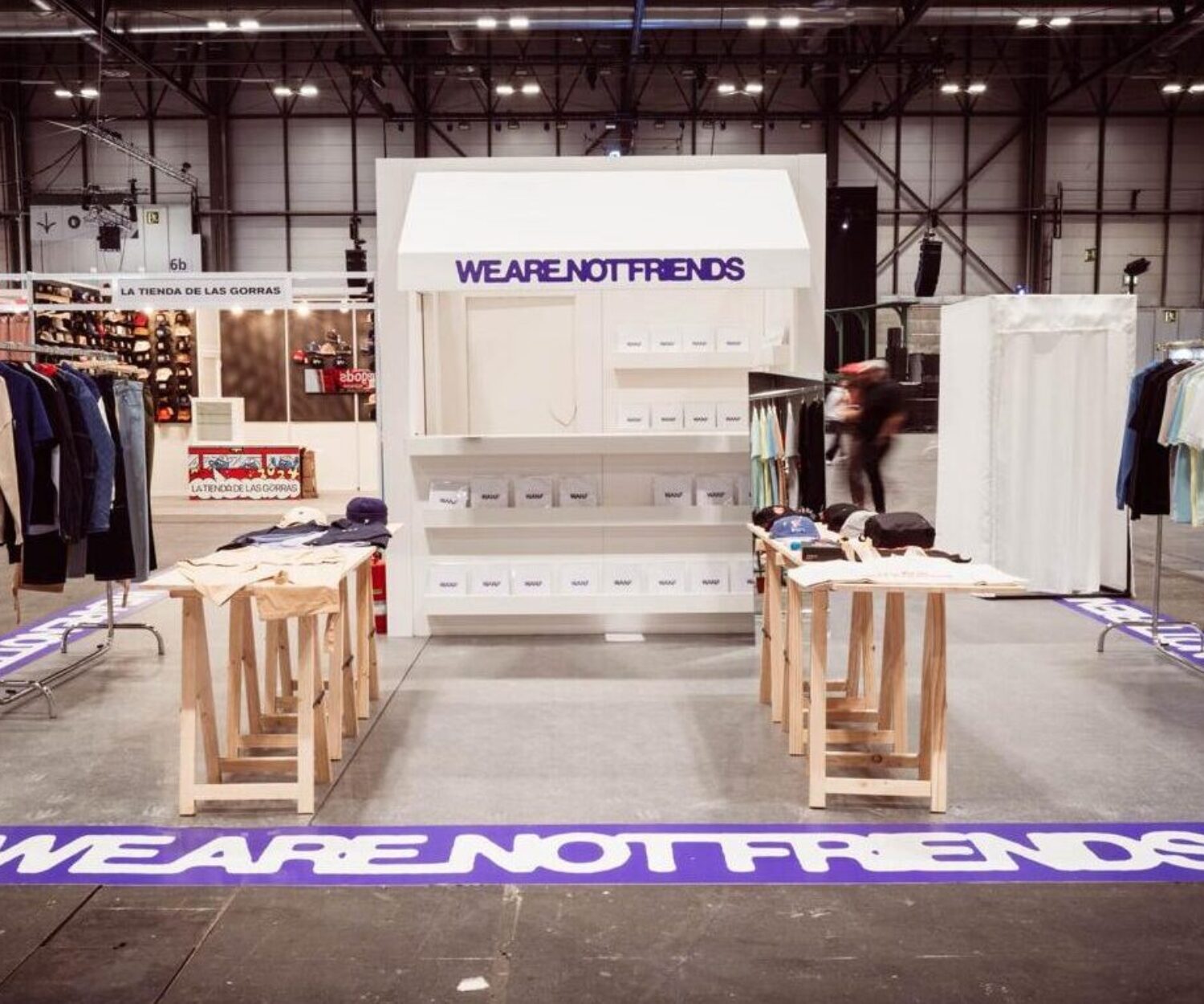 We are not friends - www.somosbig.es